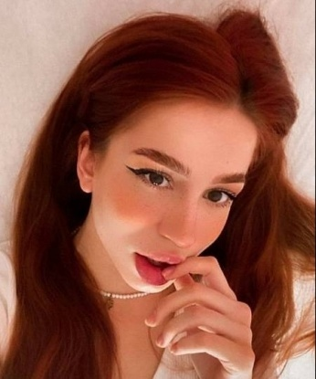 Анкета проститутки Карина - Фото 1, Луховицы, 20 лет, №1541